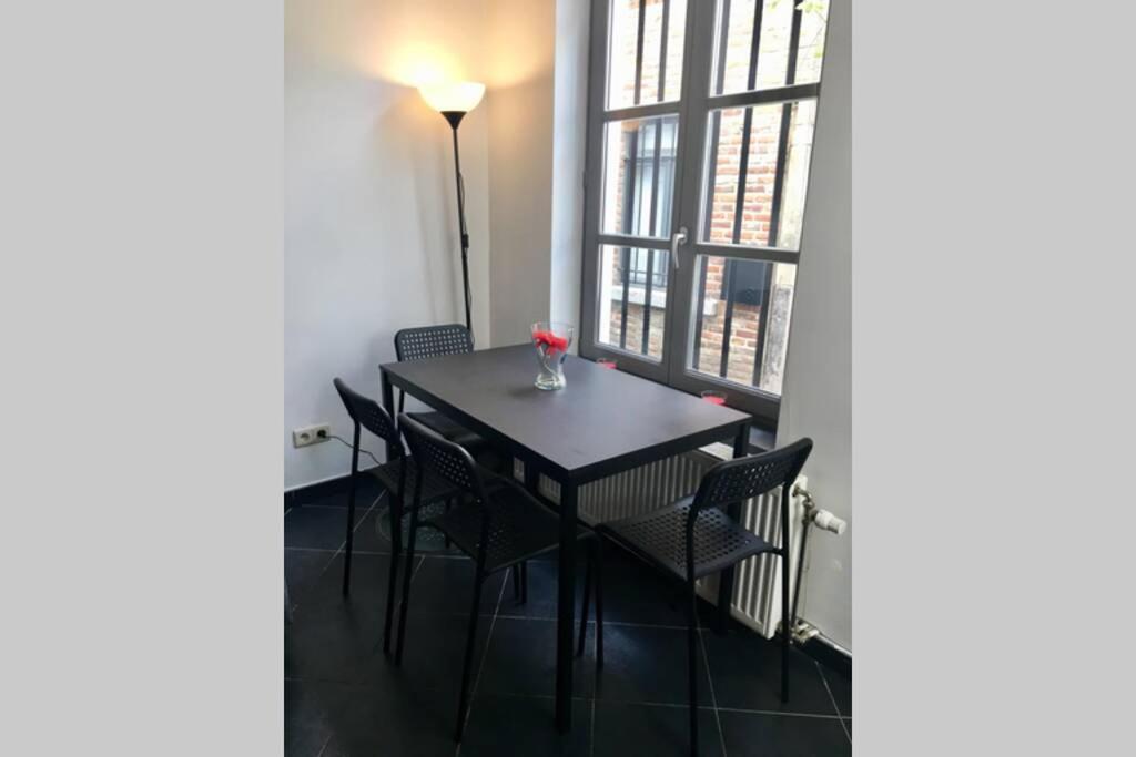 En Plein Coeur De Bruxelles. Superbe Duplex.A Voir! المظهر الخارجي الصورة